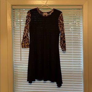 Super cute, lightweight dress!